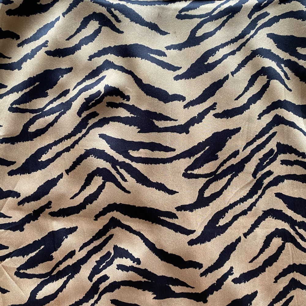 NWOT Reformation Kosta dress XS / 0 100% silk - Picture 4 of 5